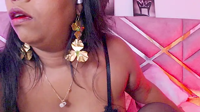 sofia 07 online show from 11-29-25, 11:27