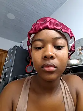 Snapshot of Dralix_20 chatting on 09-25-25, 12:11 Dralix 20 online show from 09-25-25, 12:11