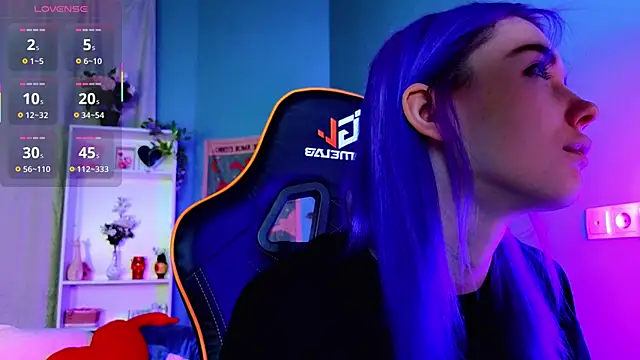 Kiara Dream online show from 11-14-25, 09:40