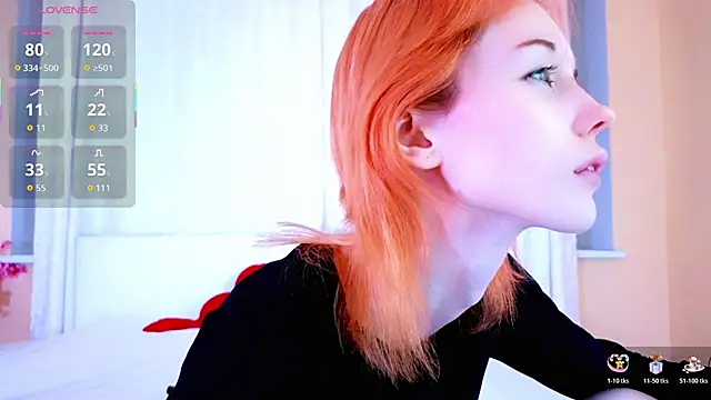 Snapshot of Kiara_Dream chatting on 06-01-26, 12:00 Kiara Dream online show from 06-01-26, 12:00