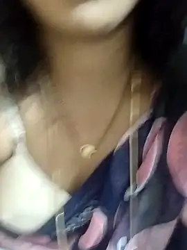 Snapshot of Varsha21 chatting on 01-07-26, 08:41 Varsha21 online show from 01-07-26, 08:41