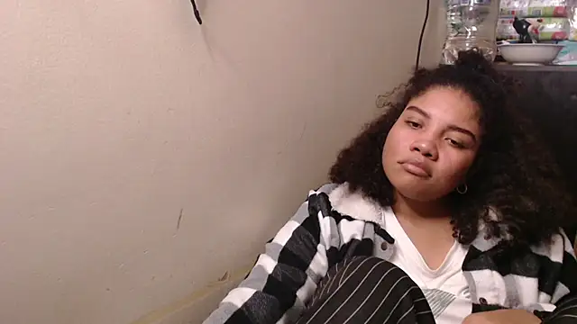 Snapshot of madelene chatting on 05-18-26, 02:23 madelene online show from 05-18-26, 02:23