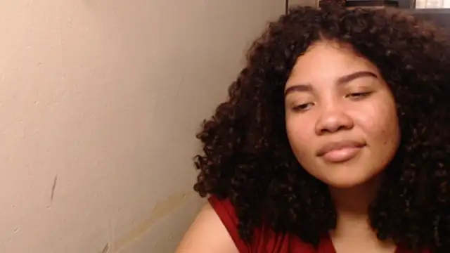 Snapshot of madelene chatting on 05-16-26, 04:11 madelene online show from 05-16-26, 04:11