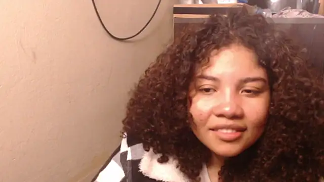 madelene online show from 11-28-25, 02:56