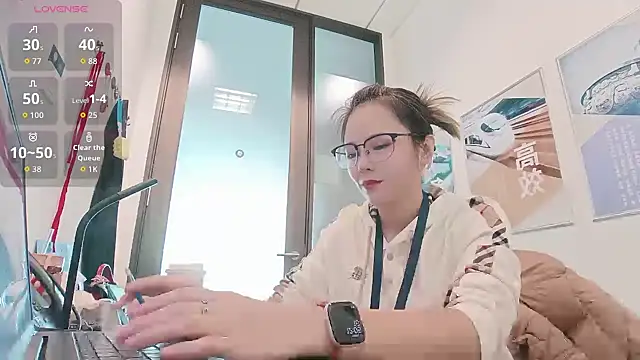 KKMM168 online show from 12-16-25, 04:06