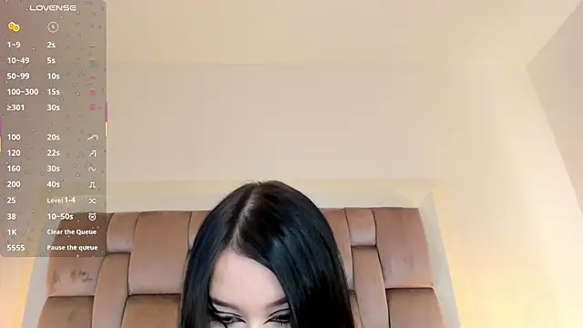 Dannika07 online show from 10-28-25, 03:40