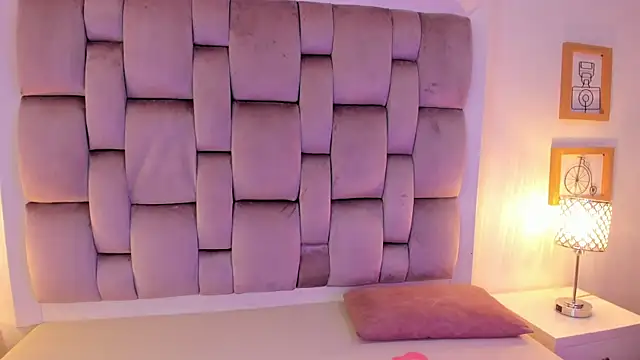 Dannika07 online show from 11-06-25, 03:32