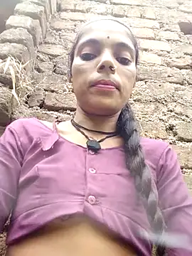 Snapshot of Sonam_mehta chatting on 10-05-25, 04:47 Sonam mehta online show from 10-05-25, 04:47