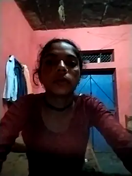 Snapshot of Sonam_mehta chatting on 10-08-25, 10:43 Sonam mehta online show from 10-08-25, 10:43