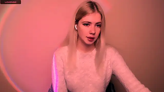 AliceHotty  online show from 11-10-25, 07:46