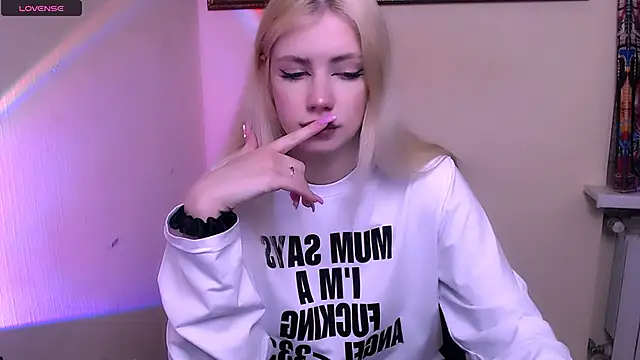 AliceHotty  online show from 02-22-26, 09:00