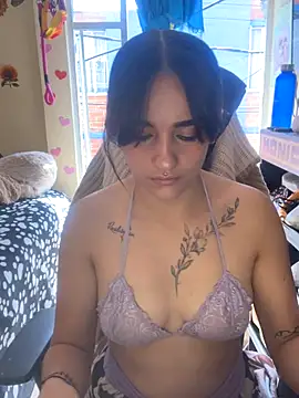 Snapshot of MiaRousexxx_ chatting on 09-12-25, 02:28 MiaRousexxx online show from 09-12-25, 02:28