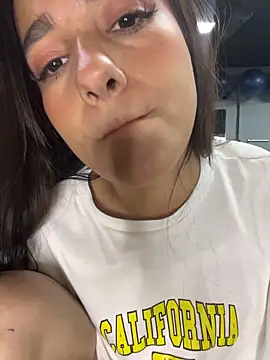 MiaRousexxx  online show from 03-27-26, 04:21