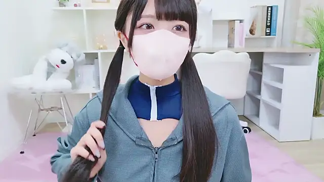 Snapshot of Reina_Fcup chatting on 09-19-25, 10:41 Reina Fcup online show from 09-19-25, 10:41