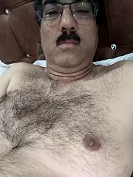 moonflower25 online show from 12-15-25, 02:06