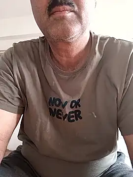 moonflower25 online show from 01-08-26, 06:08