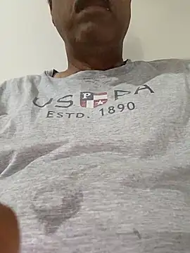 moonflower25 online show from 11-16-25, 05:34