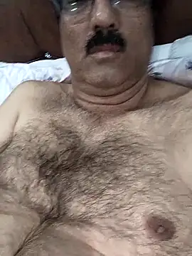 moonflower25 online show from 12-20-25, 03:26