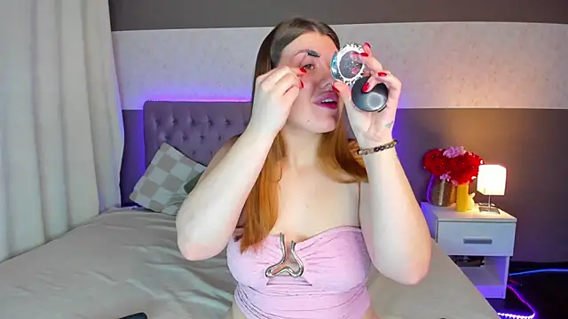 NikkiBustt online show from 12-05-25, 06:23