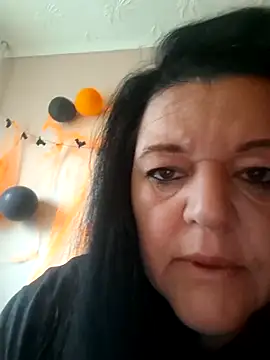 BlacReign online show from 10-26-25, 02:28