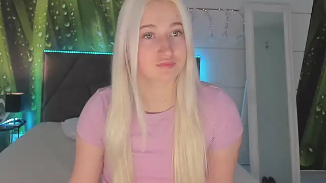 HollyTailors online show from 03-02-26, 06:36