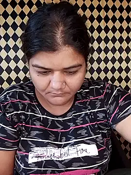 Snapshot of Meenu_tiwari chatting on 09-21-25, 08:52 Meenu tiwari online show from 09-21-25, 08:52