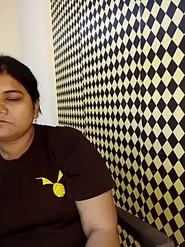 Snapshot of Meenu_tiwari chatting on 10-14-25, 06:52 Meenu tiwari online show from 10-14-25, 06:52