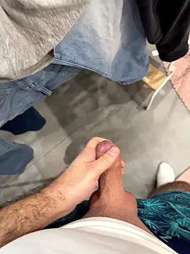 Snapshot of cumtributfan2025 chatting on 01-13-26, 05:00 cumtributfan2025 online show from 01-13-26, 05:00