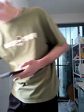 huanhuanaaaaa online show from 04-15-26, 02:28