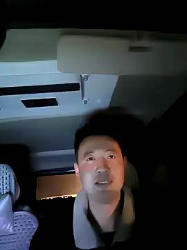 huanhuanaaaaa online show from 02-13-26, 10:37