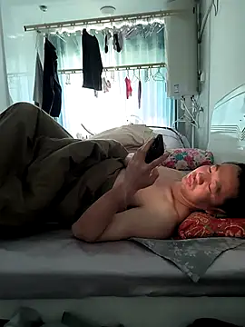 huanhuanaaaaa online show from 04-11-26, 01:24