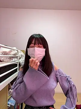 aonyan 7 online show from 10-23-25, 11:36