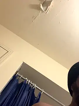 ThickDic28 online show from 10-31-25, 10:38