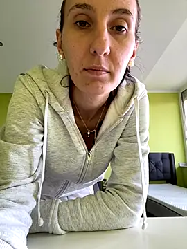 Emilia Mausi online show from 12-01-25, 10:05