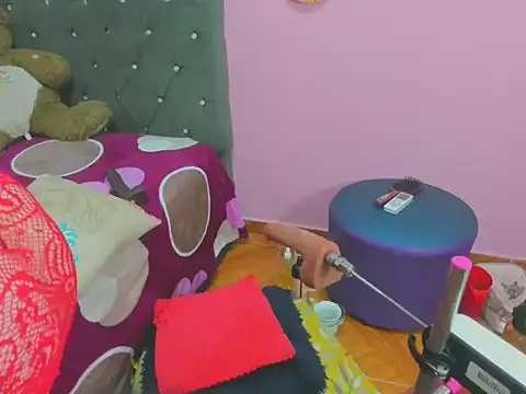 Snapshot of Yeny_hot_ chatting on 02-22-26, 04:04 Yeny hot online show from 02-22-26, 04:04