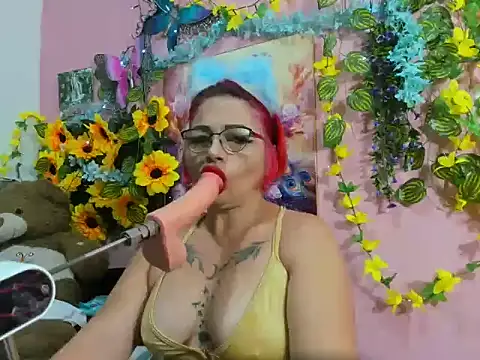 Snapshot of Yeny_hot_ chatting on 06-07-26, 04:18 Yeny hot online show from 06-07-26, 04:18