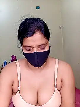 Rose-luckey online show from 03-10-26, 01:26