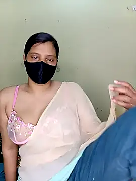 Rose-luckey online show from 10-21-25, 05:23