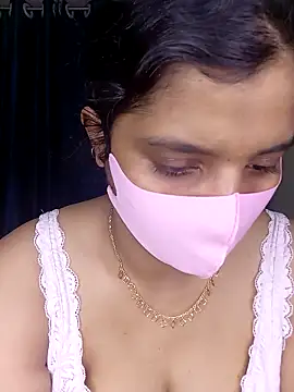 Rose-luckey online show from 02-14-26, 02:06