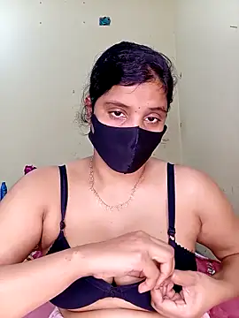 Rose-luckey online show from 03-08-26, 06:22