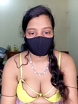 Rose-luckey online show from 10-03-25, 05:42