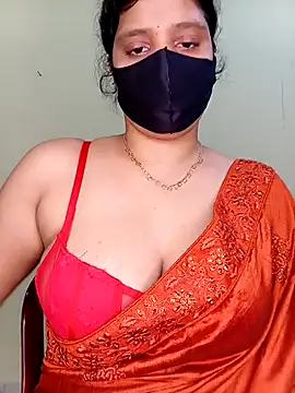 Rose-luckey online show from 04-23-26, 01:46