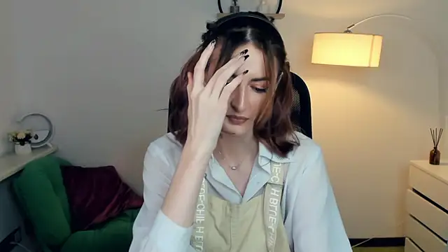 EasterBlink online show from 11-25-25, 01:00