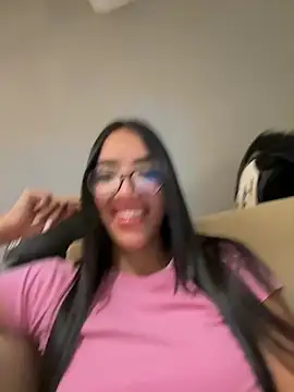 Snapshot of lissafeniix_ chatting on 05-29-26, 04:13 lissafeniix online show from 05-29-26, 04:13