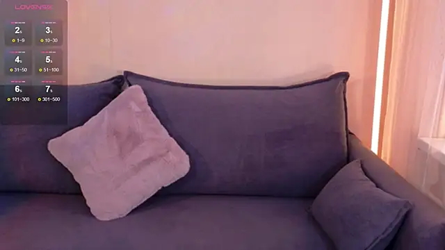 CarolineGuthrie online show from 10-11-25, 12:06