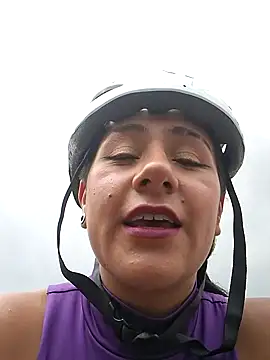 Snapshot of CAROLINE__07 chatting on 09-20-25, 06:02 CAROLINE 07 online show from 09-20-25, 06:02