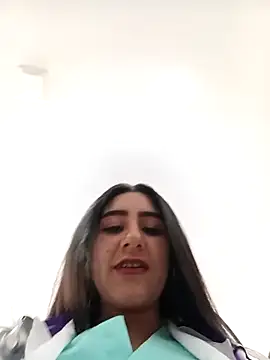 CAROLINE  07 online show from 05-13-26, 01:18