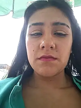 Snapshot of CAROLINE__07 chatting on 09-19-25, 07:29 CAROLINE 07 online show from 09-19-25, 07:29