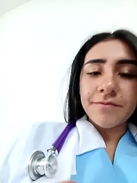 CAROLINE  07 online show from 04-15-26, 10:32