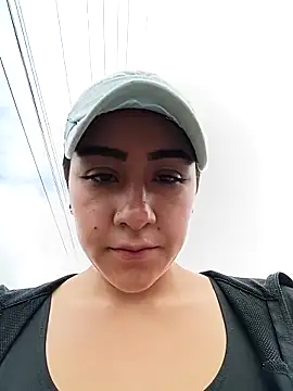 CAROLINE  07 online show from 04-19-26, 12:50